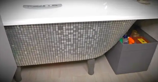 Wunderschönes Badezimmer mit Hilfe von verfügbaren Materialien in Minuten
