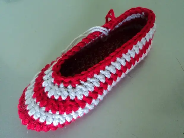 மாஸ்டர் வகுப்பு: பின்னிவிட்டாய் slippers