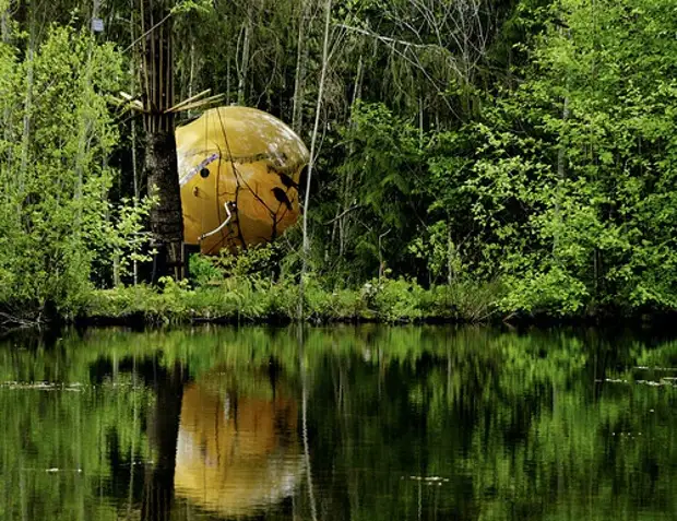 Spherical House sa kahoy: Uban sa ilang kaugalingon nga mga kamot