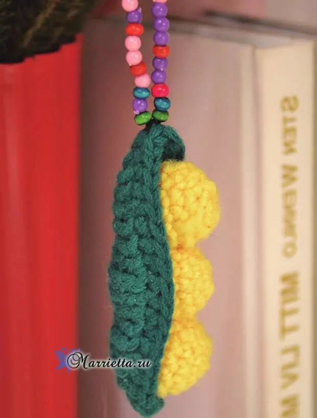 Knit Crochet-ornamadoj por malgranda princino