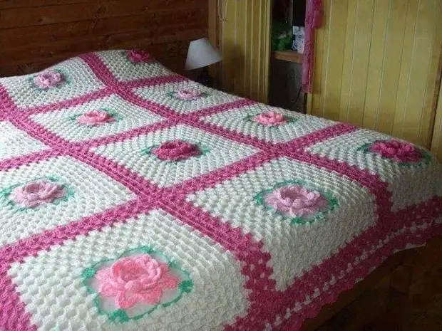 Chambre tricotée confortable