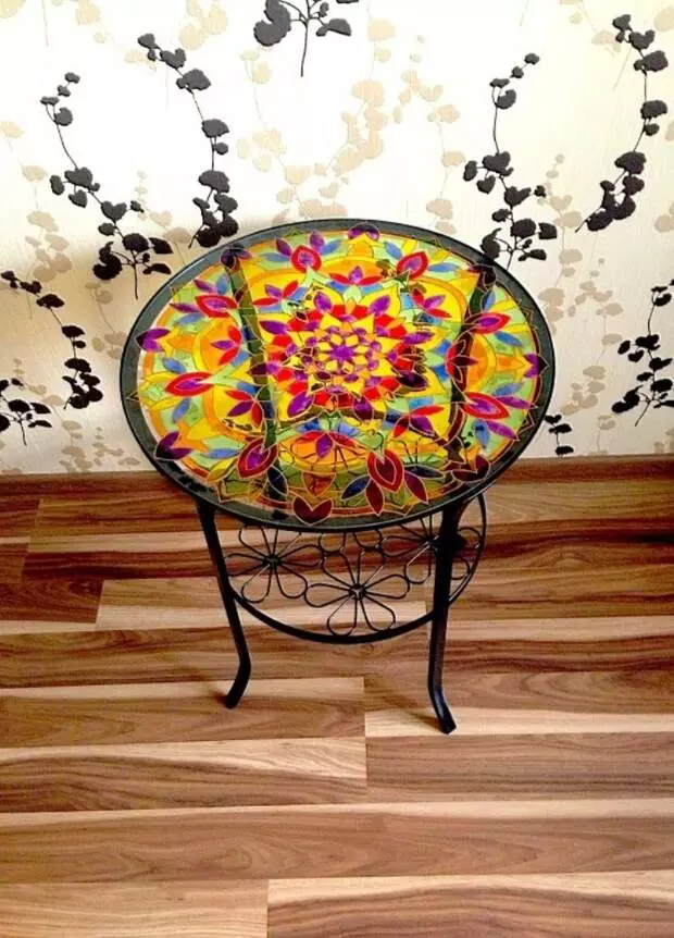 An example of a coffee table decor with stained glass