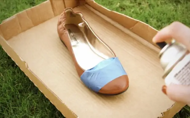 17 façons de transformer des chaussures ennuyeuses