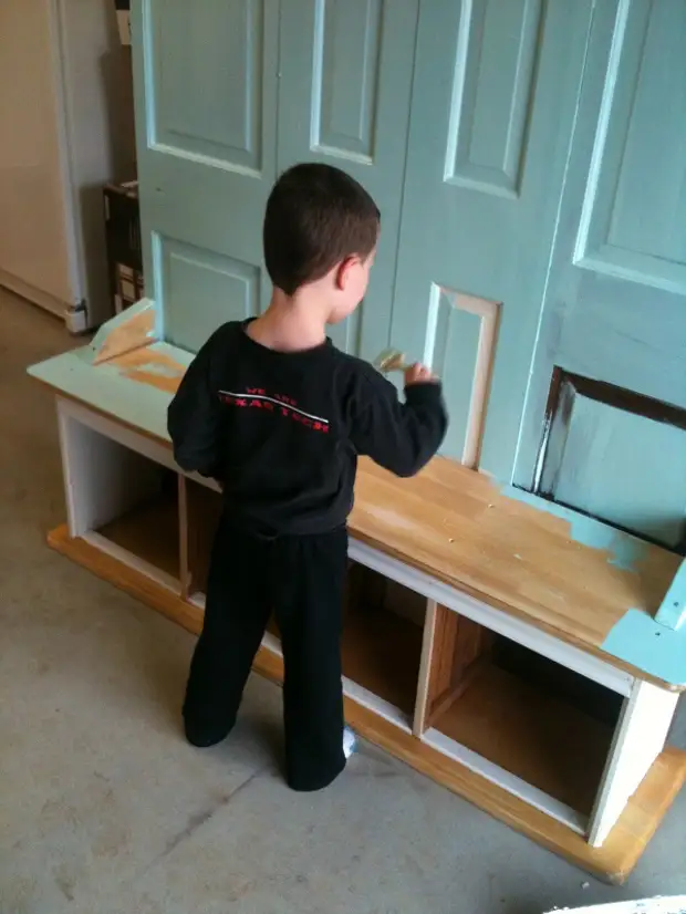 Armoire dans le couloir avec vos propres mains