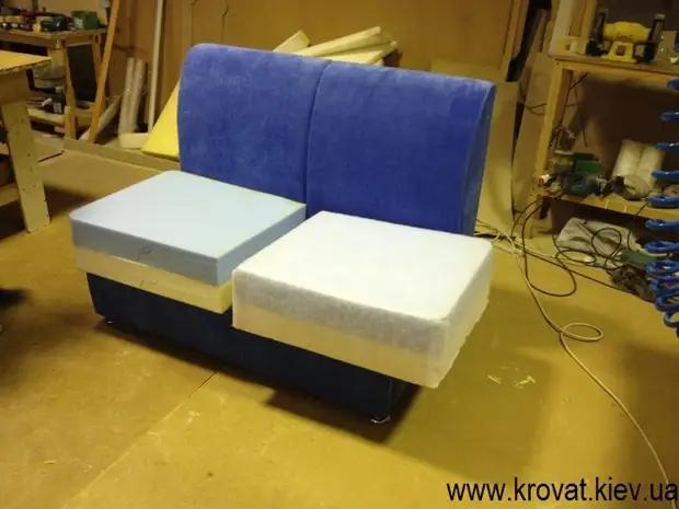 Jinsi ya kufanya sofa ya folding kufanya mwenyewe