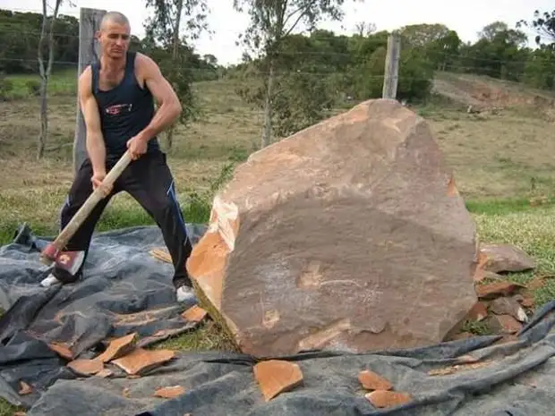 Escultura de pedra faz você mesmo