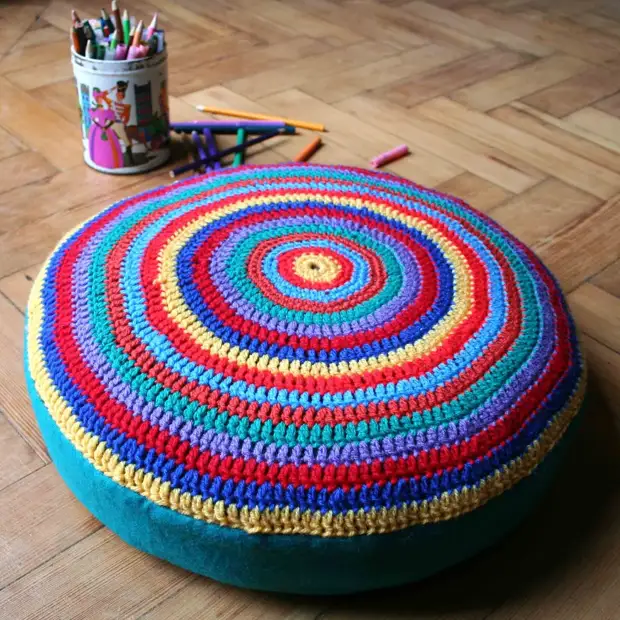 Crochetfloorcush1 18 ideas frías como reutilizar os pneumáticos antigos