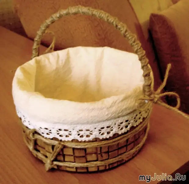 Plast Bucket - Needlework Basket