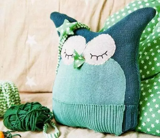 Pillow of owl