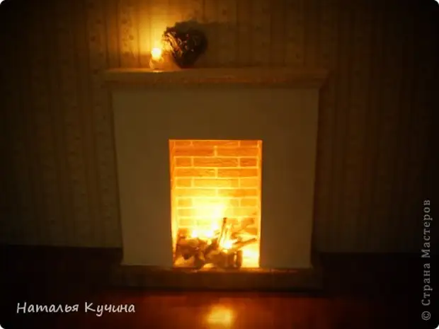 "Përrallë e Vitit të Ri" - Si për të bërë një fireplace të rreme nga kartoni të bëjë vetë