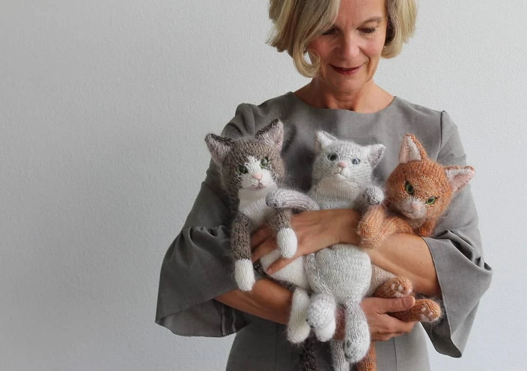 Sigiliile tricotate ale realismului uimitor: o săptămână de lucru Instagram