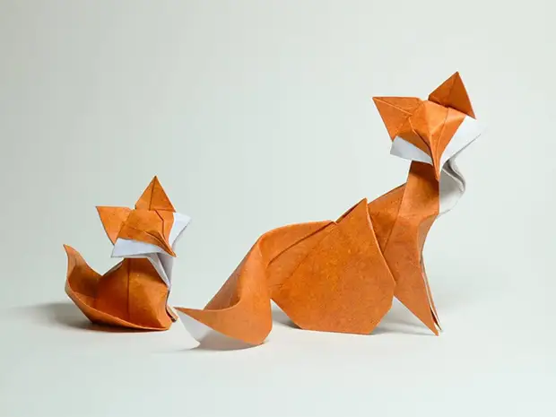 16 Kaxezên kaxezê yên Stunning di rûmeta Origami Day Origami, betlaneyê, peyker