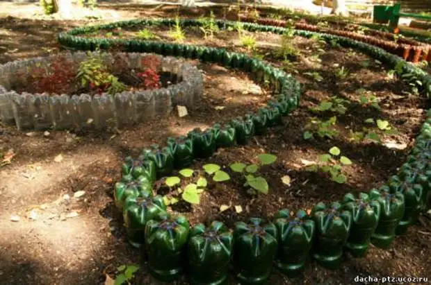 Greenhouse mula sa plastic bottles at iba pang mga ideya sa bansa mula sa plastic. Master Class + Video.