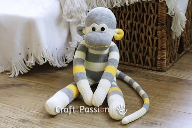 Igračke slike iz čarapa, napravite smiješne majmune vlastitim rukama