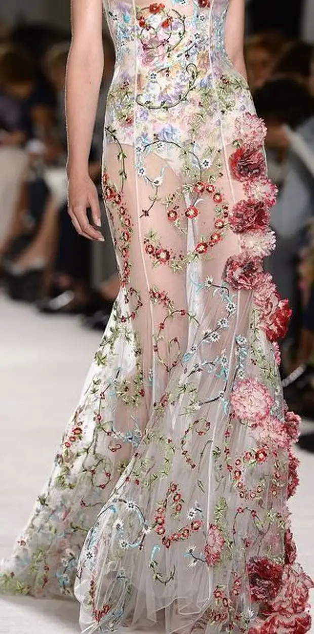 Giambattista Valli Haute Couture 가을 2013 년 가을