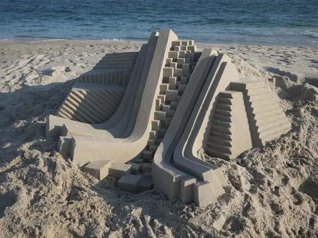 Sand geometrie Kelvin Seiberta architektura, písek, pláž