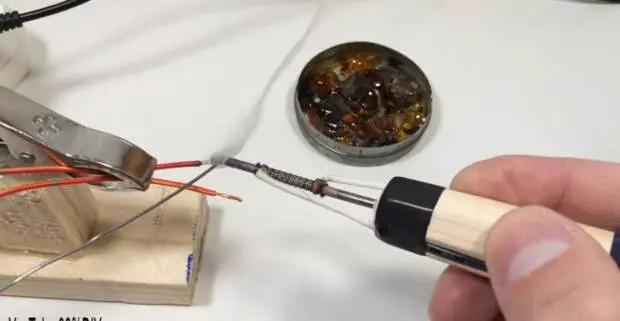 ოსტატობის soldering რკინის საკუთარი ხელებით: ორიგინალური გამოსავალი