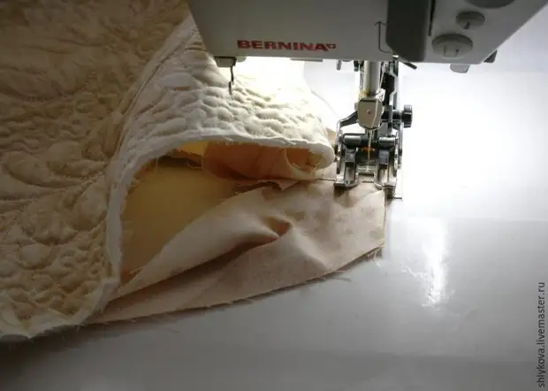 Mepụta blanket ụmụaka dị egwu na usoro