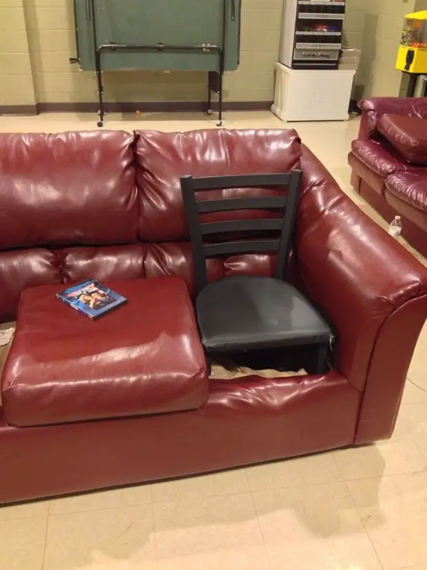 9. Mengapa membuang sofa yang baik untuk 2/3? Handiche, Lifehaki, Pembaikan, Komedi