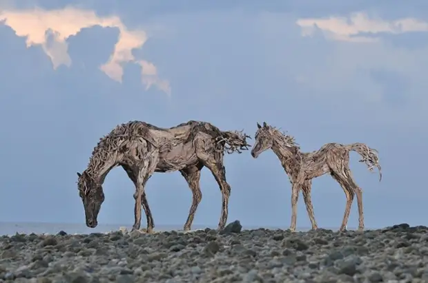 Queste sculture sono come vive ... non importa cosa facciano da ciò che sono fatti