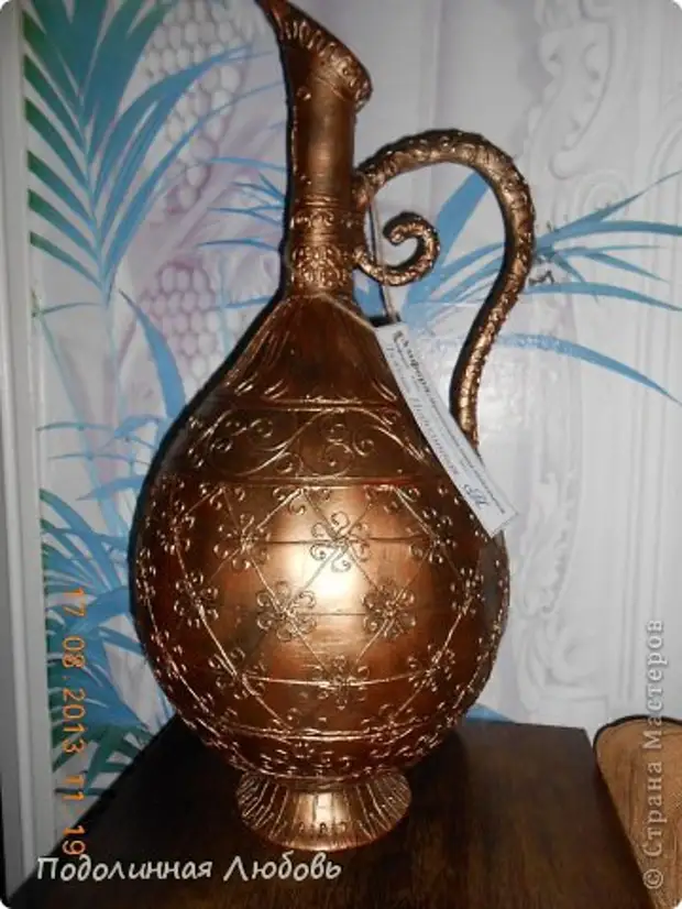 Master Class Craft Modeling Design Antique Amphora cu mâinile dvs. Ghips Bile de vopsea Aerial Foto 1