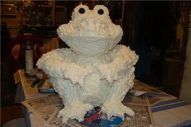 Frog from mounting foam, MK