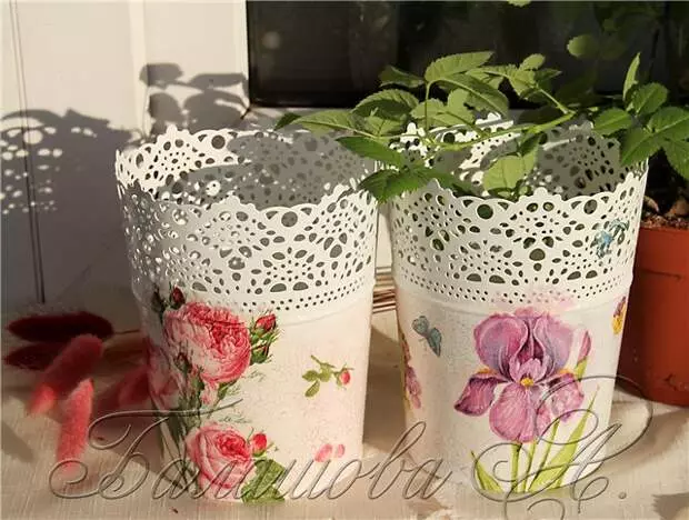 Master - Kelas ing Decoupage ing permukaan logam "renda aliran musim panas"