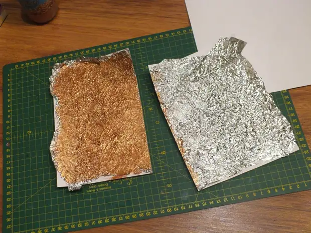 Gehëtzt Foil Metal