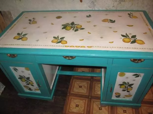 Ampanious Dacha Table