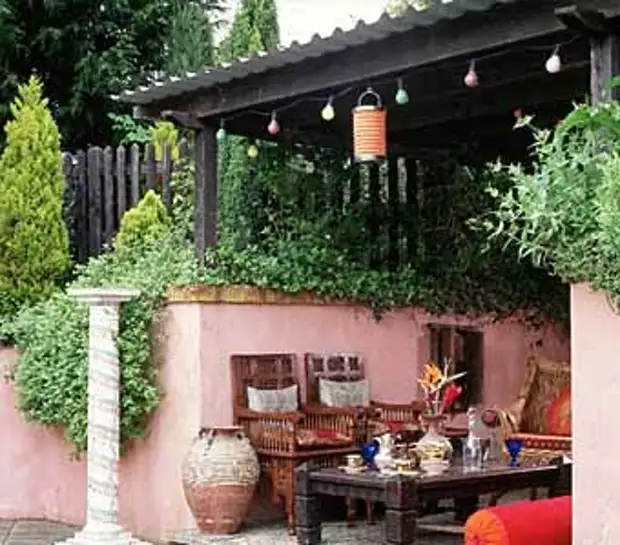 Country gazebo under the slope