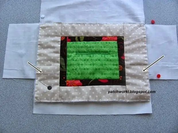 Sofa for napkins, in the technique of patchwork. Master Class (36) (600x450, 183Kb)