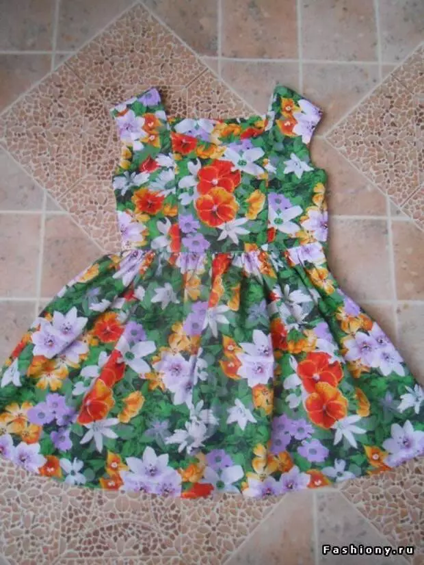 Vestido de verano para la niña