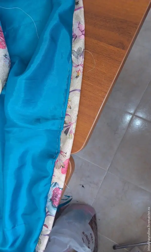 Como coser suavemente o forro á chaqueta