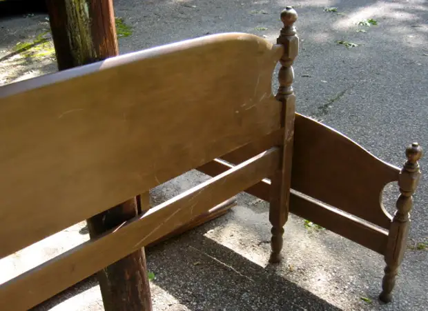 Homemade garden bench back.