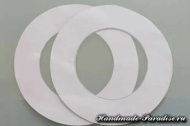 Cardiac Wreath of Paper for Valentine's Day (8)