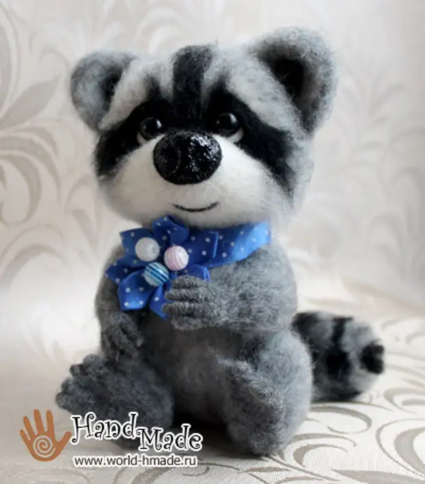 Toy raccoon di teknîka felsefê zuha de. Çîna masterê