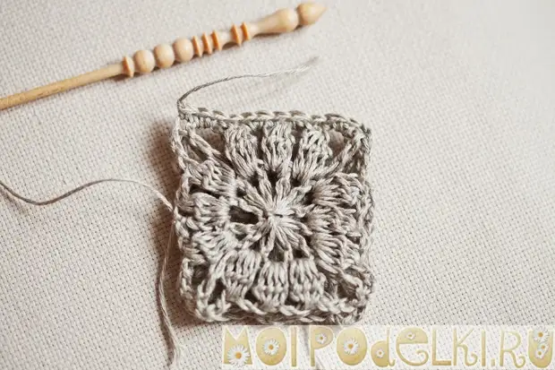 मुलगी crochet साठी सराफान