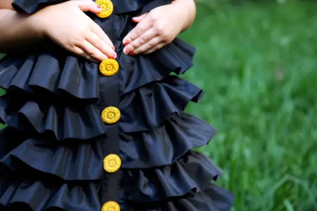 איך לתפור שמלה עם ruffles