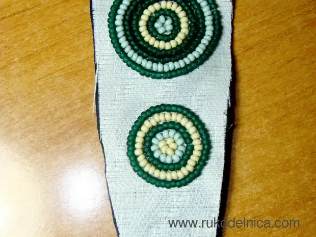 Embroidery of the December duyemîn