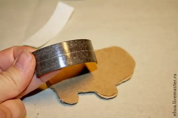 Činimo elegantne novogodišnje magnete u obliku ovaca