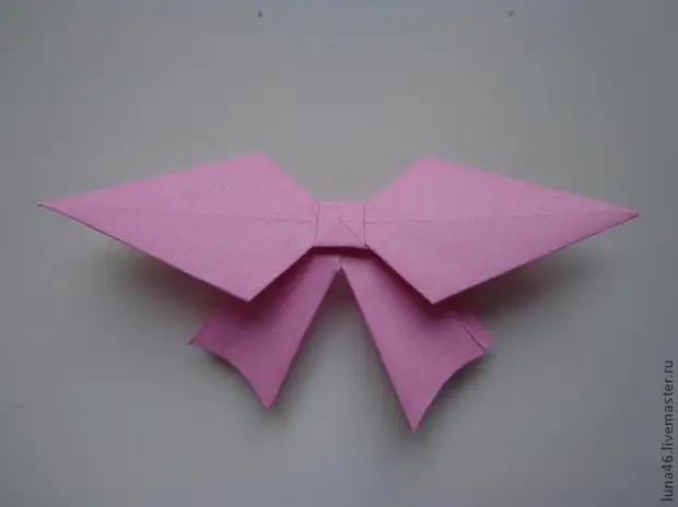 Paper bow