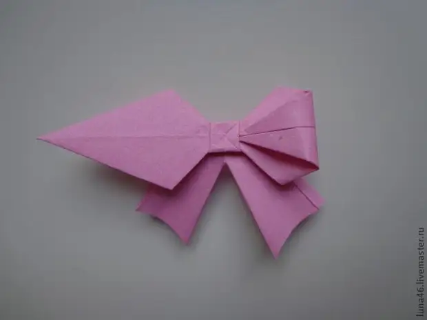 Papel bow.