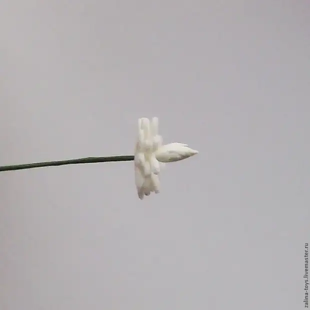 Pengeluaran Gypsophila dari Foamiran