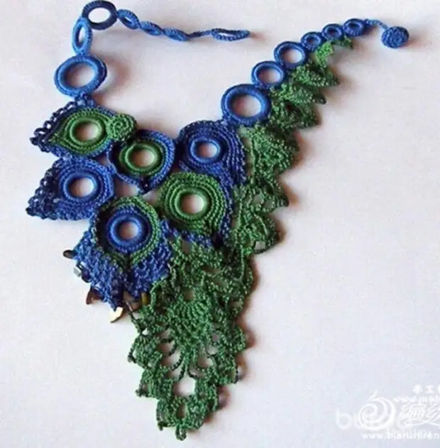 Knitted Neckla