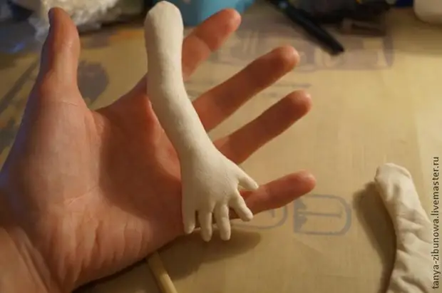 Creating a textile lorch doll. Part 1