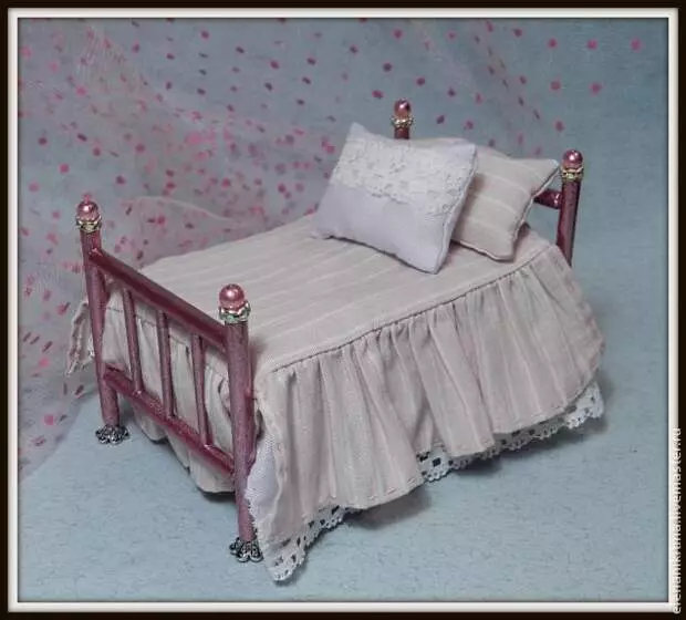 "Bed". Puppet Miniature.