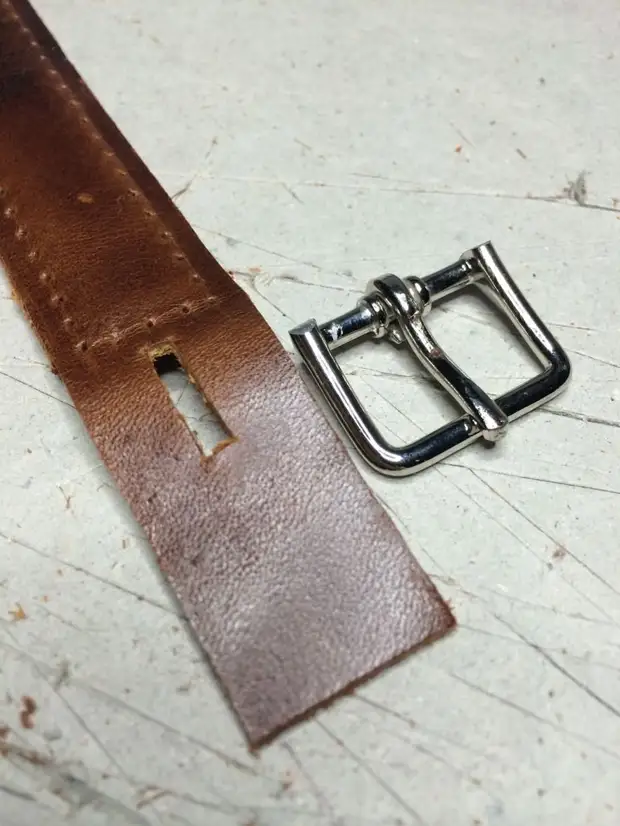 Leather strap para sa watch do-it-yourself.