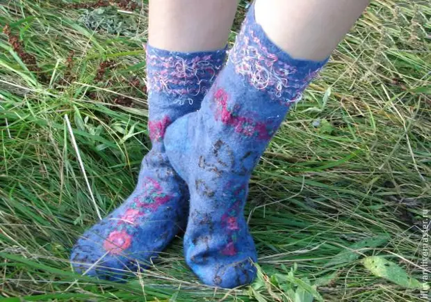Vytvorte útulné plstené ponožky
