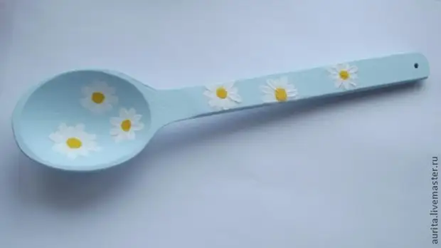 Spoon romashkina-polüanka