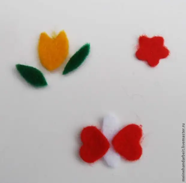 Мајсторство на цветни pupae за декорација со деца